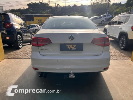 Jetta 2.0 4P CONFORTLINE TIPTRONIC AUTOMÁTICO