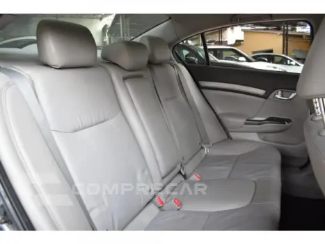 CIVIC - 1.8 EXS 16V 4P AUTOMÁTICO