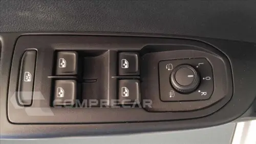TAOS 1.4 250 TSI TOTAL FLEX HIGHLINE AUTOMÁTICO