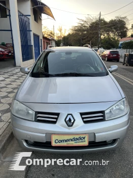 MEGANE 2.0 Dynamique Grand Tour 16V