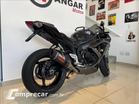 GSX-R 750