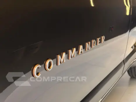 COMMANDER 1.3 T270 TURBO FLEX LONGITUDE AT6