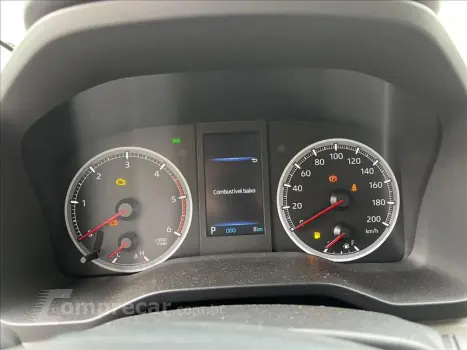 HIACE 2.8 D-4d Turbo Minibus 15+1 DX