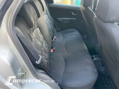 Palio ELX 1.0 Fire/30 Anos F. Flex 8V 4p