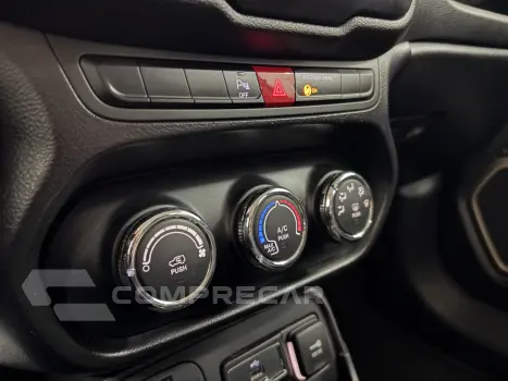 RENEGADE 1.8 16V FLEX SPORT 4P AUTOMÁTICO