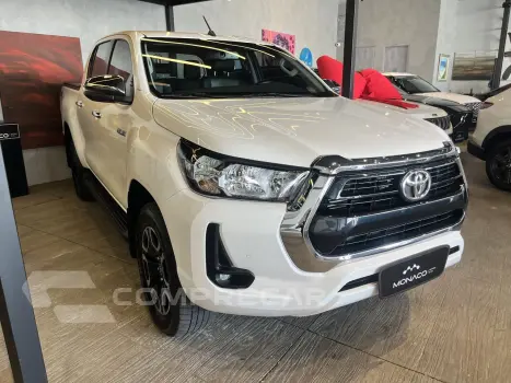 Hilux Caminhonete 2.8 16V SRV 4X4 DIESEL CABINE DUPLA AUTOMÁ