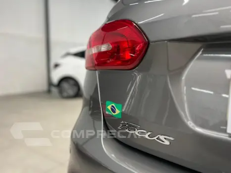 FOCUS 2.0 SE 16V FLEX 4P POWERSHIFT