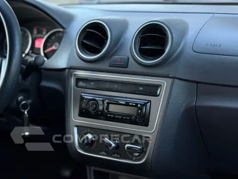 Gol (novo) 1.6 Mi Total Flex 8V 4p