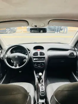 206 Presence 1.4/ 1.4 Flex 8V 5p