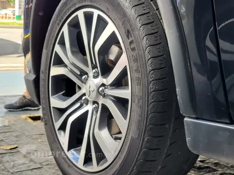 OUTLANDER 2.0 16V 160cv Aut.