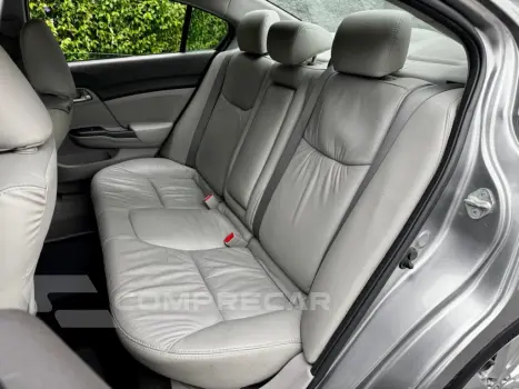 CIVIC 1.8 LXS 16V FLEX 4P AUTOMÁTICO