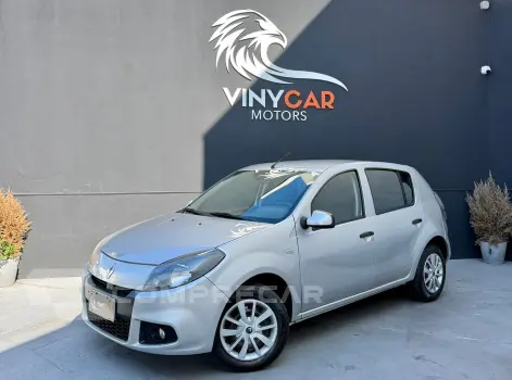 Renault SANDERO 1.6 Expression 8V 4 portas