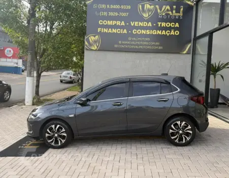 ONIX HATCH PREM. 1.0 12V TB Flex 5p Aut.