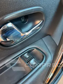 SANDERO 1.6 16V SCE Stepway ZEN