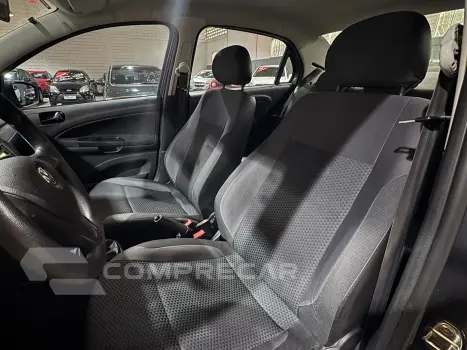 VOYAGE 1.0 12V MPI Totalflex