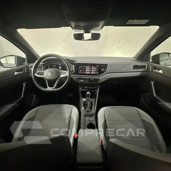 Nivus Highline 1.0 200 TSI Flex Aut.