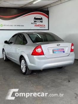 Focus Sedan 2.0 16V/2.0 16V Flex 4p Aut.