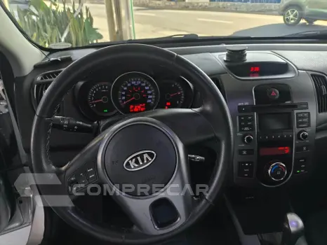 CERATO 1.6 EX Sedan 16V