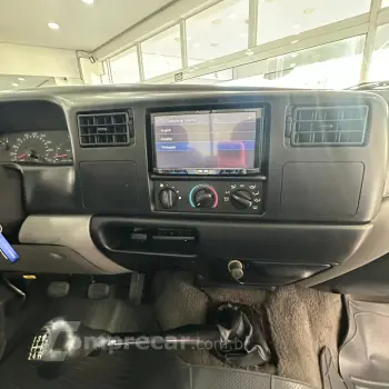 F-250 4.2 XLT 4X2 CS V6