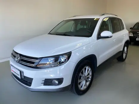 Volkswagen TIGUAN 2.0 TSI 16V TURBO GASOLINA 4P TIPTRONIC 4 portas