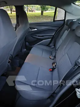 Onix Plus LT 1.0 Flex