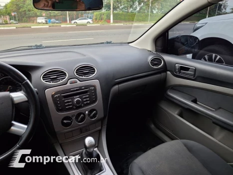 FOCUS 1.6 GL 16V