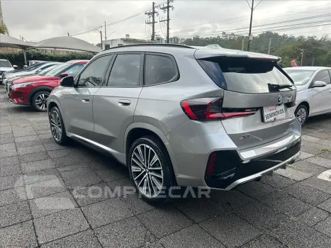 X1 2.0 16V TURBO GASOLINA SDRIVE20I M SPORT STEPT