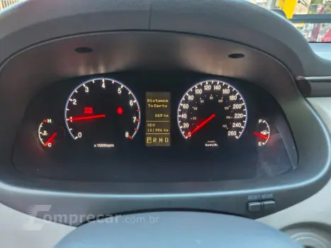 AZERA GLS 3.3 V6 24V 4p Aut.