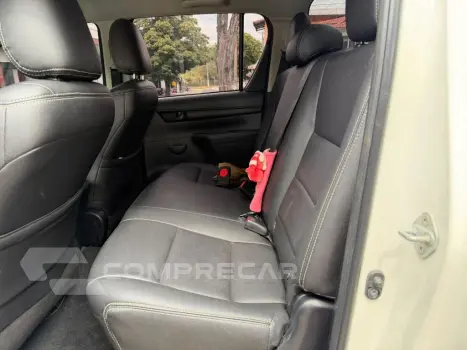 Hilux CD 4x4 2.8 Diesel Mec.