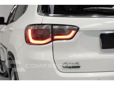 COMPASS 2.0 16V DIESEL LONGITUDE 4X4 AUTOMÁTICO