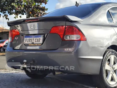 CIVIC 1.8 LXS 16V FLEX 4P AUTOMÁTICO