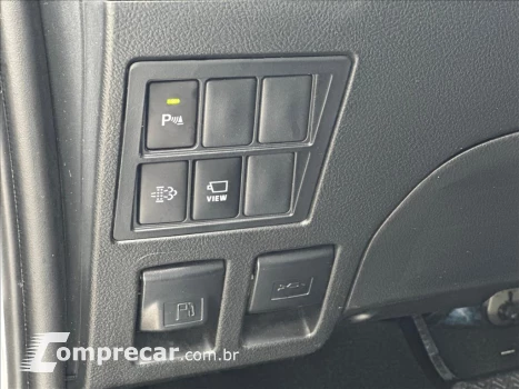 HILUX 2.8 D-4D TURBO DIESEL CD SRX PLUS 4X4 AUTOM