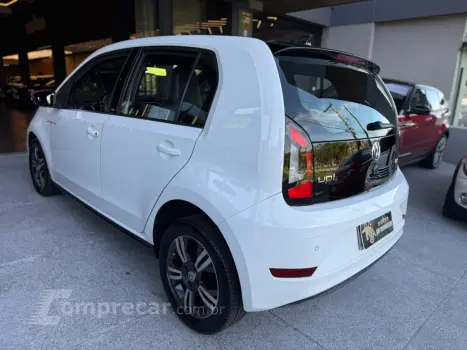 UP 1.0 TSI PEPPER 12V FLEX 4P MANUAL