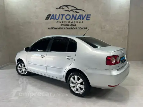 Polo Sedan 1.6 4P FLEX COMFORTLINE I-MOTION AUTOMATIZADO