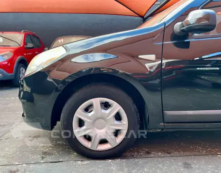 SANDERO 1.6 Expression 8V