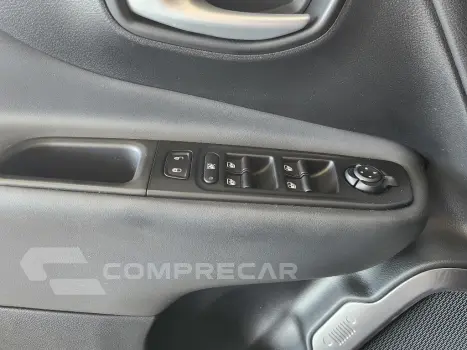 RENEGADE 1.3 T270 TURBO FLEX LONGITUDE AT6