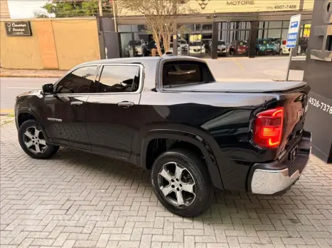 RAMPAGE 2.0 Hurricane 4 Turbo Laramie 4X4