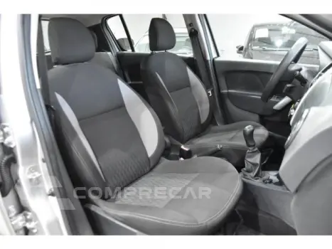 SANDERO - 1.6 16V SCE STEPWAY DYNAMIQUE MANUAL