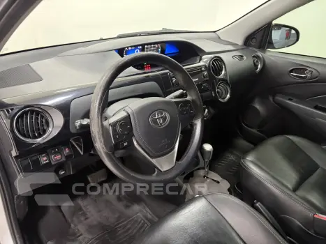 ETIOS 1.5 X PLUS SEDAN 16V FLEX 4P AUTOMÁTICO