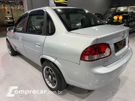 CLASSIC 1.0 MPFI LS 8V FLEX 4P MANUAL