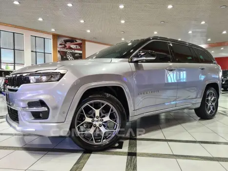 JEEP COMMANDER OVERLAND T270 1.3 TB FLEX AUT 4 portas