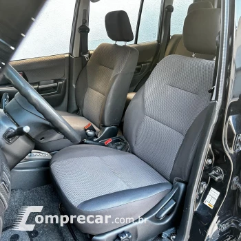 Pajero TR4 2.0 16V 4x4 Aut.