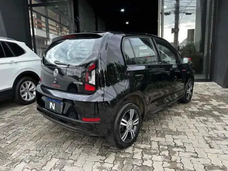 UP 1.0 TSI PEPPER 12V FLEX 4P MANUAL