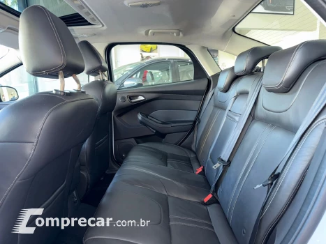 FOCUS 2.0 Titanium Plus Sedan 16V