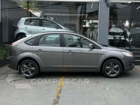 Focus 2.0 16V/SE/SE Plus Flex 5p Aut.