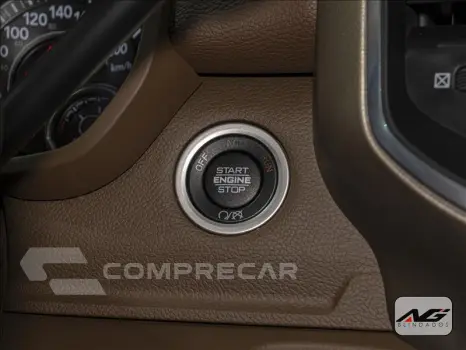 2500 6.7 I6 Turbo Laramie CD 4X4