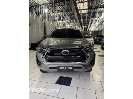 HILUX 2.8 D-4D TURBO DIESEL CD SRX 4X4 AUTOMÁTICO