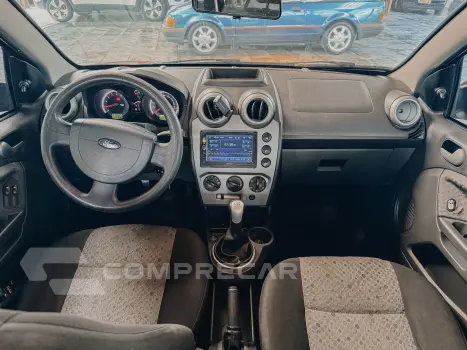 FIESTA 1.6 MPI Class Hatch 8V
