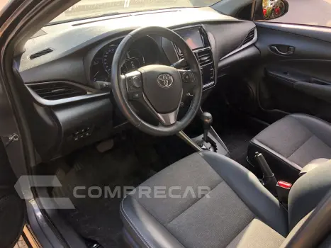 Yaris 1.5 16V Flex Sedan Xs Connect Multidrive