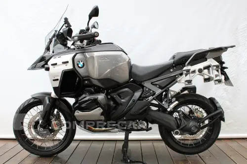 BMW R 1300 GS ADVENTURE TRIPLE BLACK
